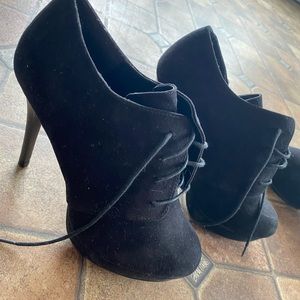 Black ‘Call it Spring’ heels